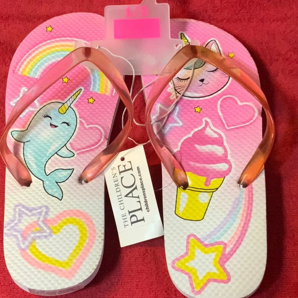 5/$25 - NWT The Children’s Place girls flip flop sandals in size 1-2